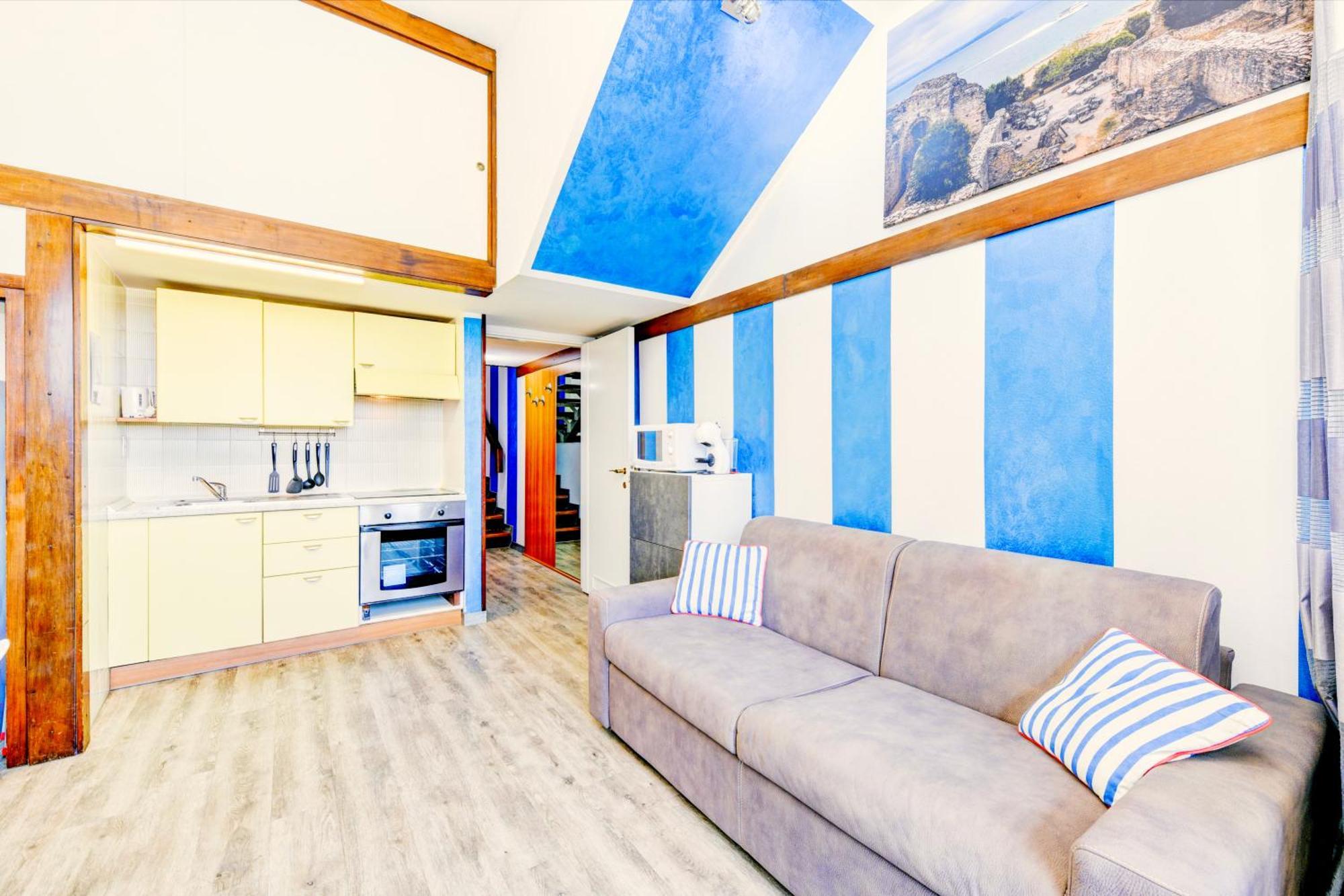 The Riva Apartment Сірміоне Екстер'єр фото