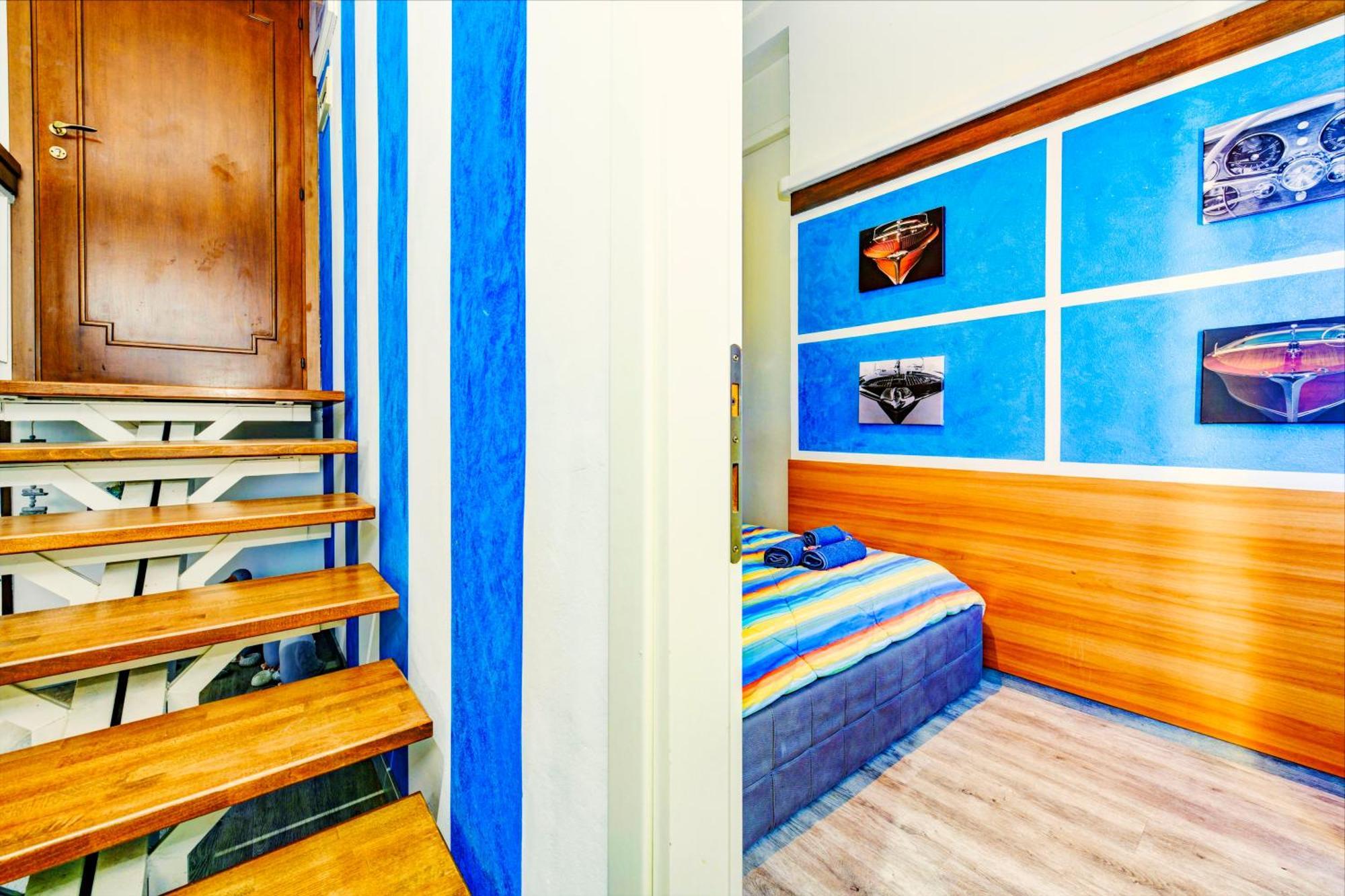 The Riva Apartment Сірміоне Екстер'єр фото